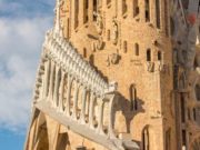 Die Geschichte der Sagrada Familia | Alle Infos & Fakten