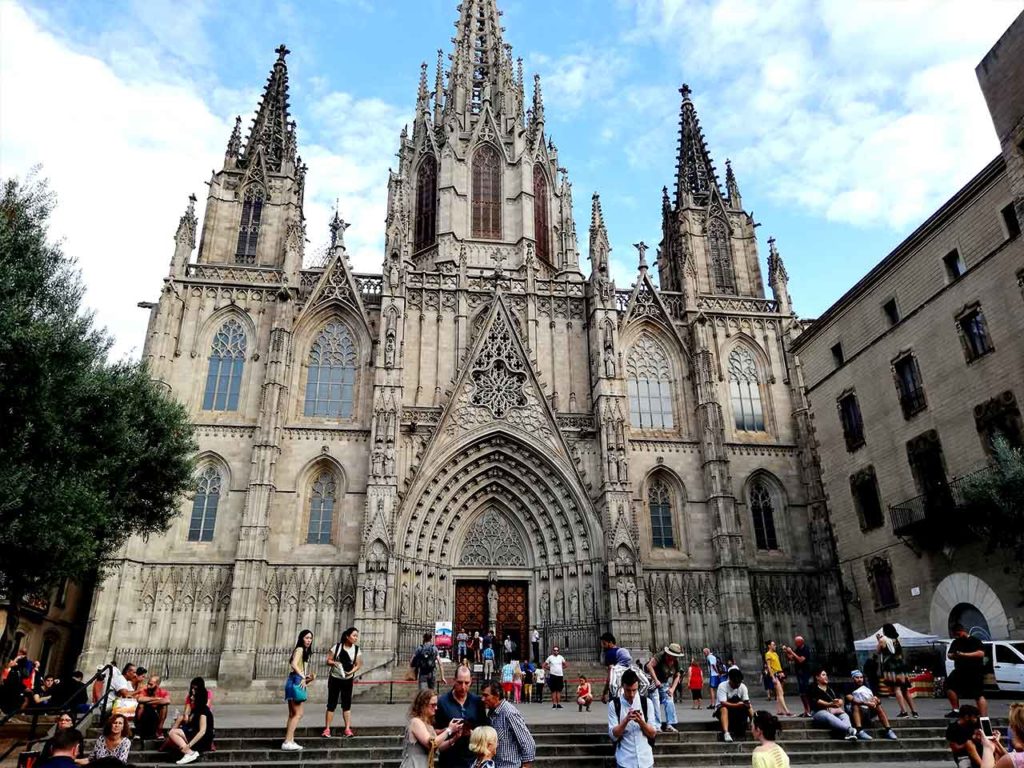 Die Altstadt von Barcelona: das Barri Gòtic Viertel