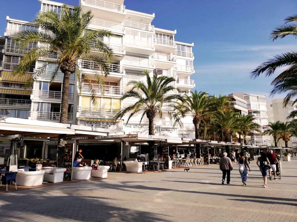 PortAventura: Eintritt, Öffnungszeiten & Anfahrt von Barcelona