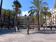 Plaza Reial: Anfahrt, Geschichte, Restaurants, Hotels & Infos