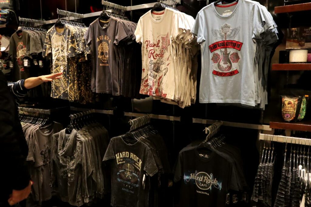 Originelle Gifts im Hard Rock Shop